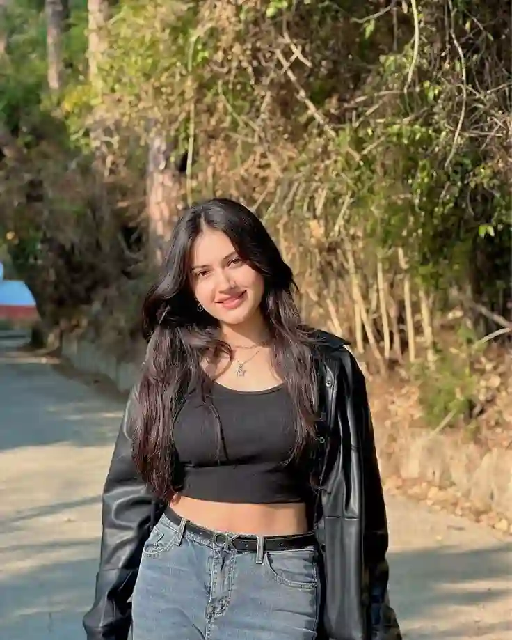 Vadodara call girls locanto